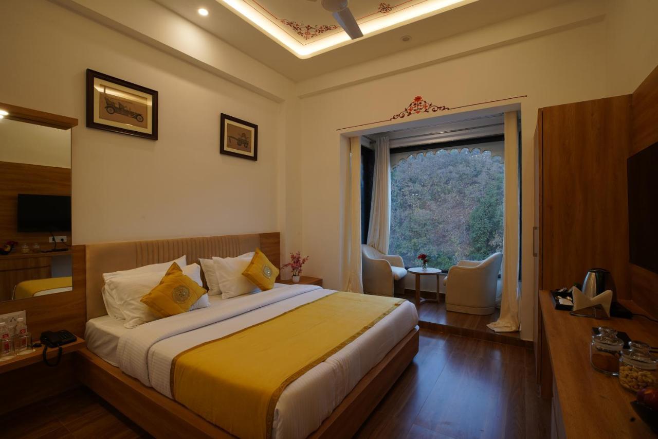 Hotel Rawla Ratanpur Bechiwāra Exterior foto